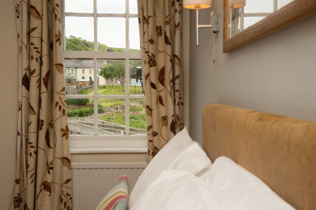 Monachty Hotel Aberaeron Ngoại thất bức ảnh